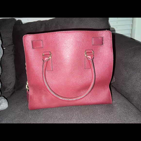 Authentic Michael Kors Purse - Picture 3 of 7
